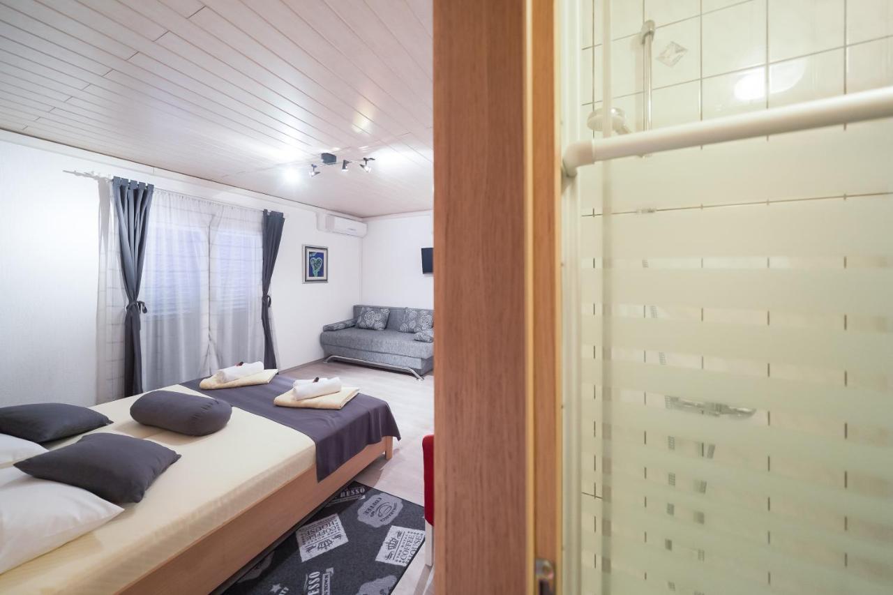 Lanterna Rooms 图兰杰 外观 照片