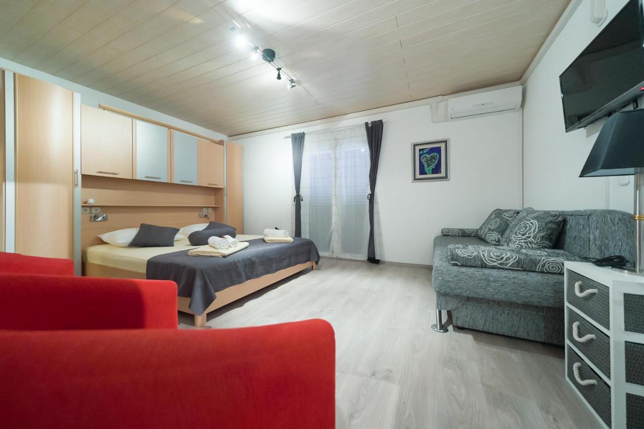 Lanterna Rooms 图兰杰 外观 照片
