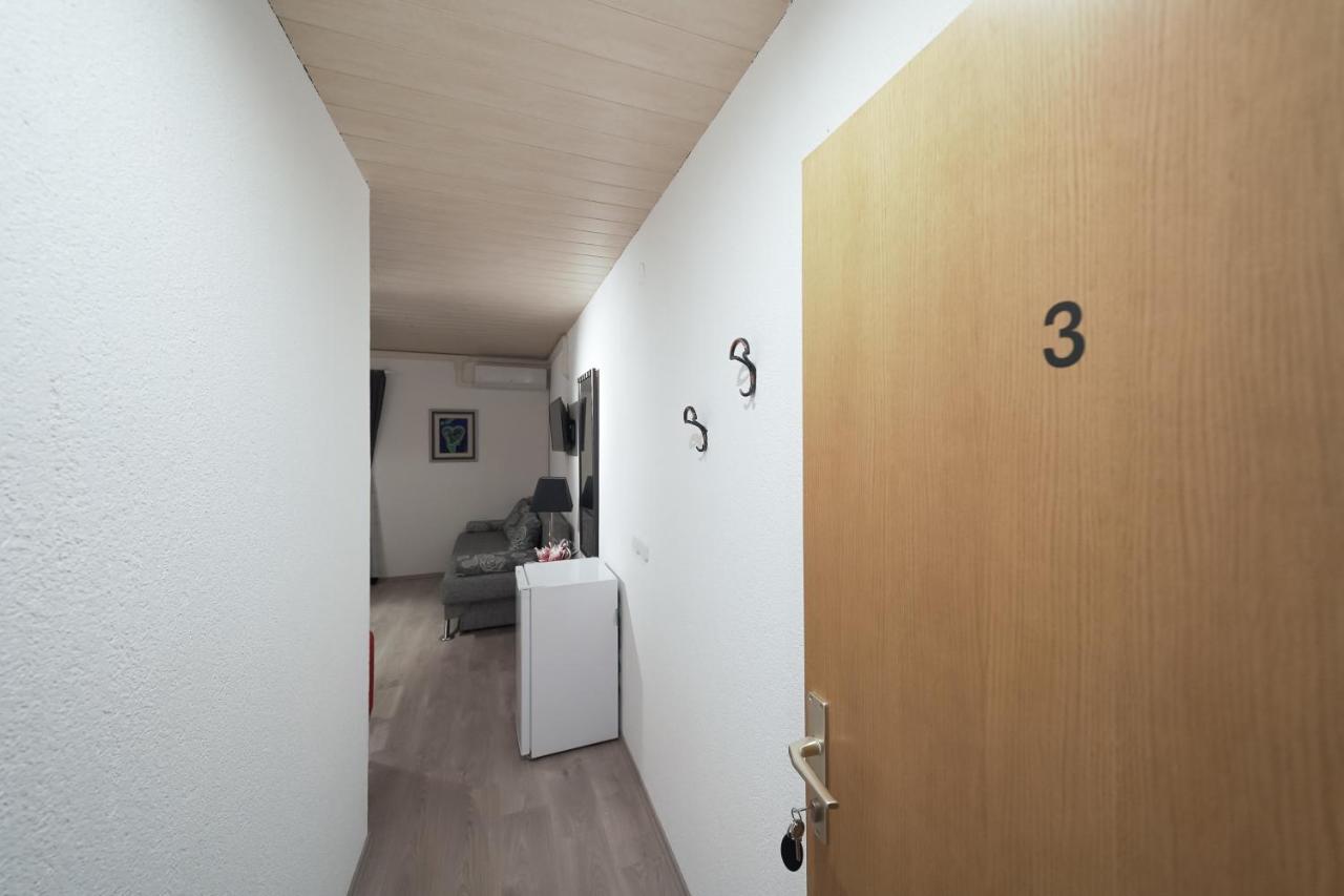 Lanterna Rooms 图兰杰 外观 照片